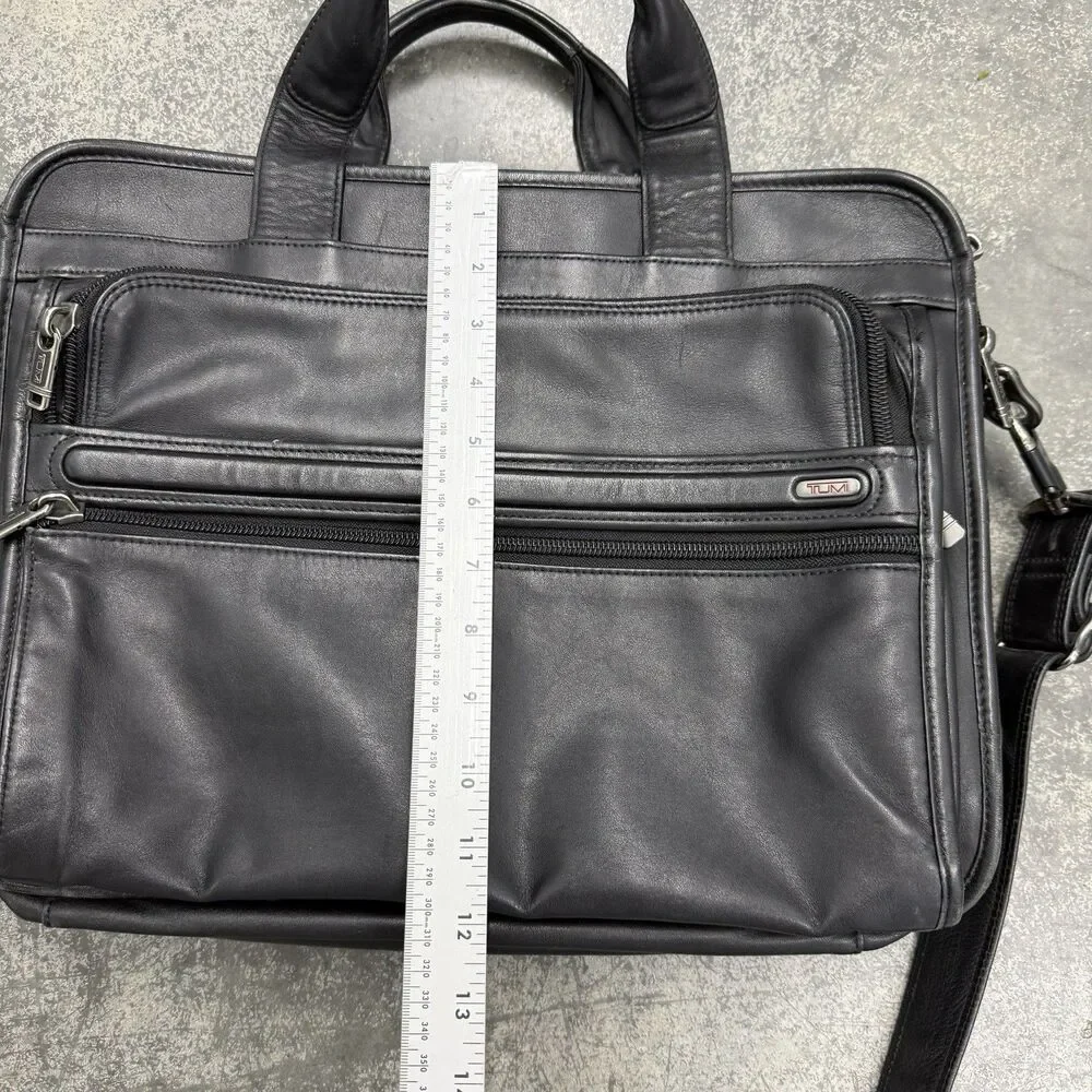 Tumi Leather Briefcase Laptop Bag Black Model 96130D4 Executive Work